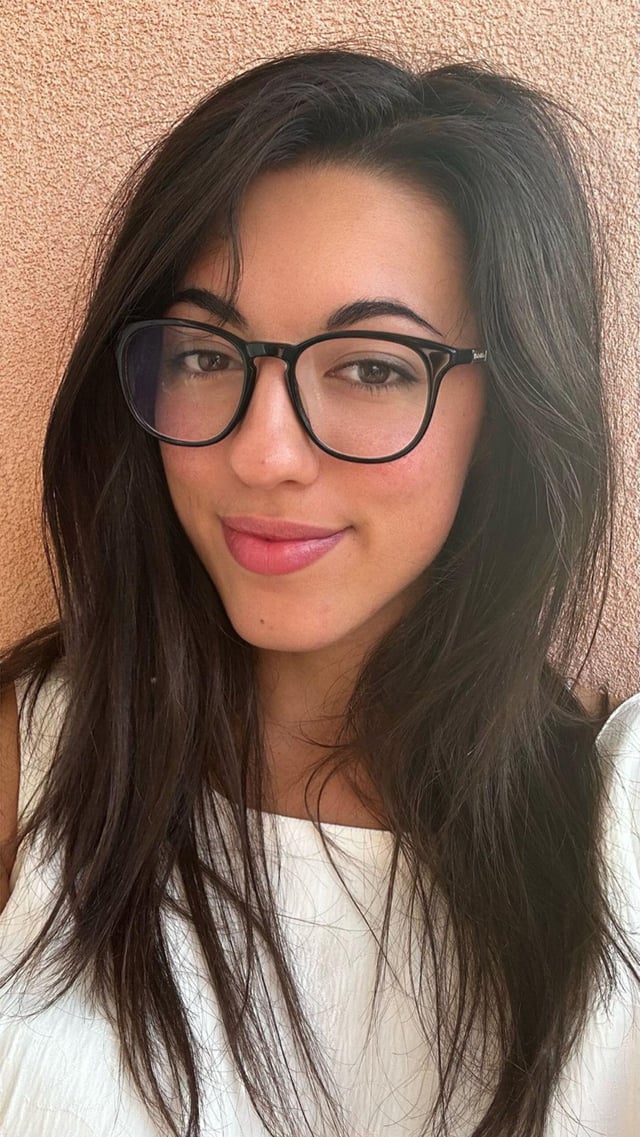 I’m thinking about getting a new pair of glasses, any suggestions F19